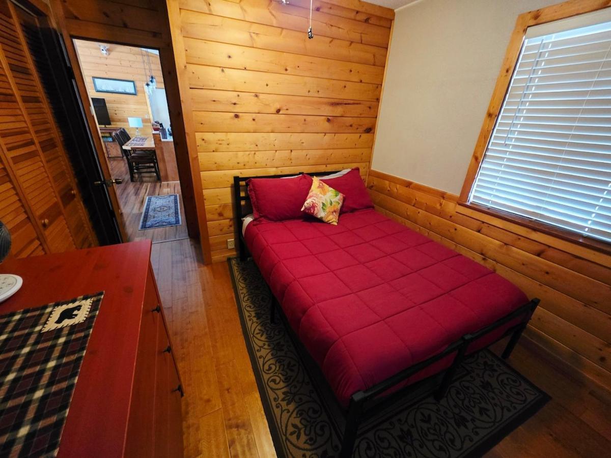Bear Escapes II Affordable Luxury Cabin Sugarloaf Exterior foto